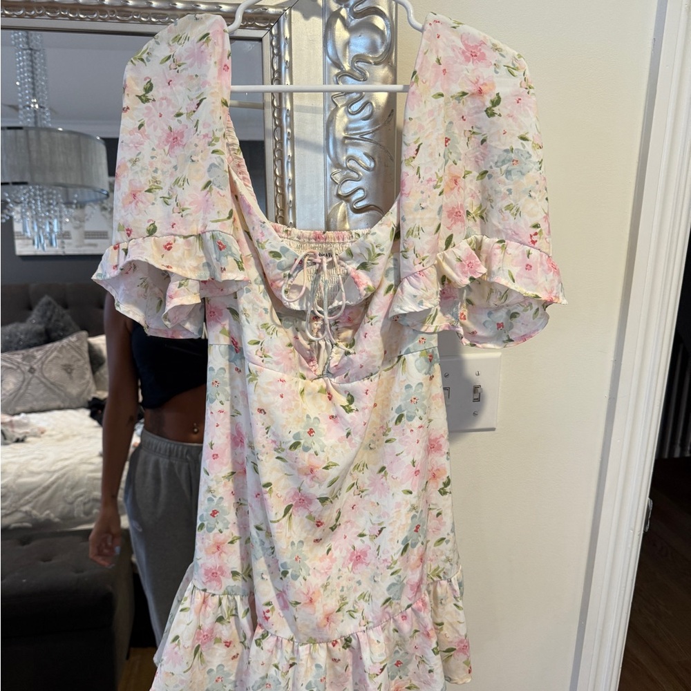 Abercrombie & Fitch Floral Pink Dress